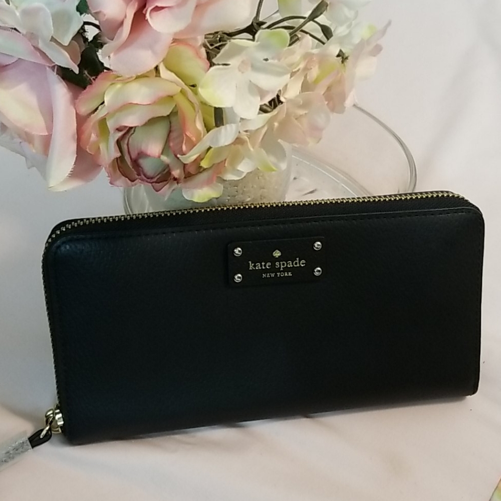 Kate spade Women Wallet Black NIP